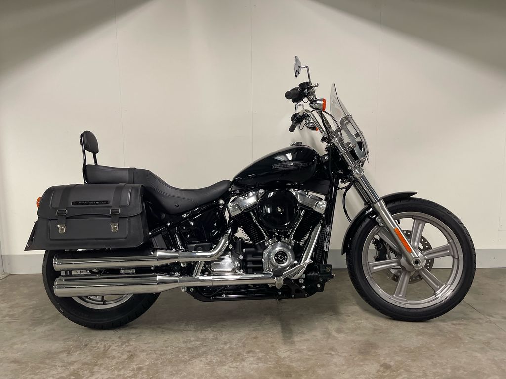  SOFTAIL FXST STANDARD with Long-Haul Package