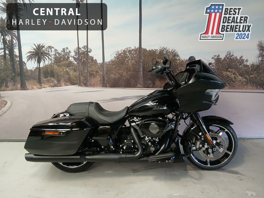  Road Glide Blacked Out 117''