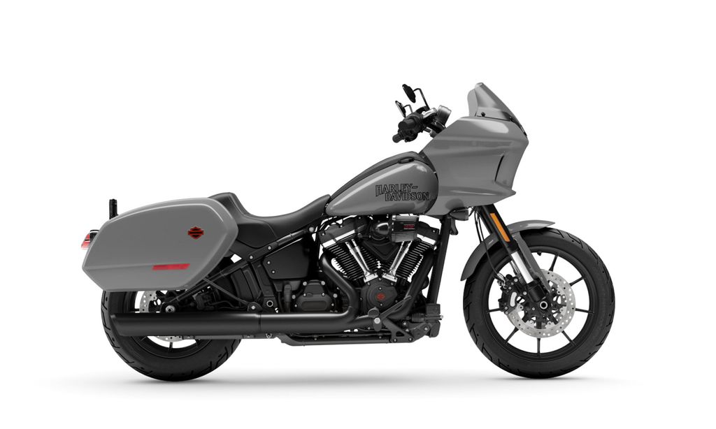  FXLRST SOFTAIL LOW RIDER ST VAN 31.995 VOOR 30.995
