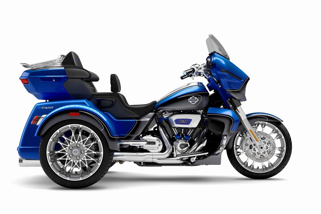  FLHLTSE CVO STREET GLIDE 3 LTD CVO Color