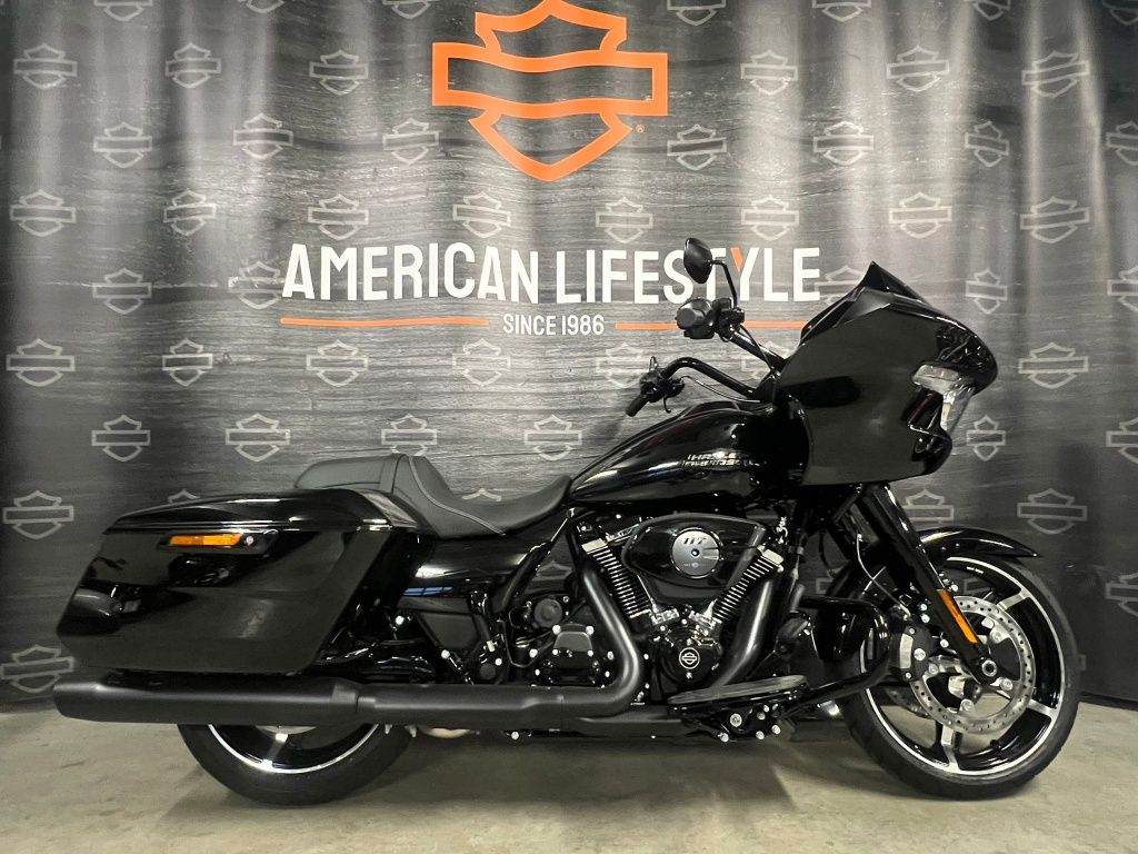  Touring Touring Road Glide FLTRX Stock Actie!