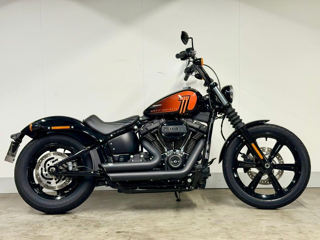  FXBBS STREET BOB