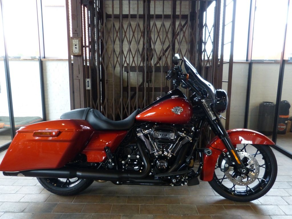  TOURING FLHRXS ROAD KING SPECIAL