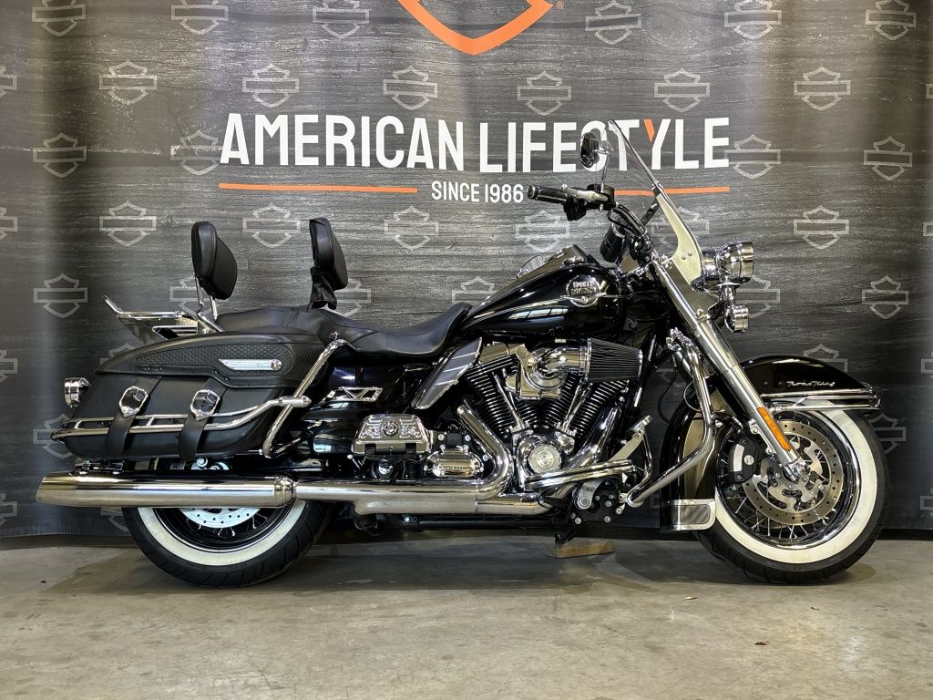  Touring Touring Road king Classic FLHRC