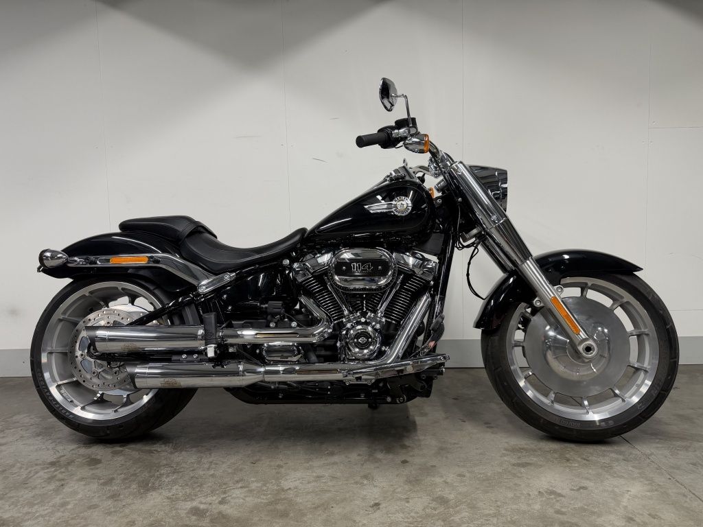  SOFTAIL FLFBS FAT BOY MET ELEKTRONISCH REGELBARE UITLAAT