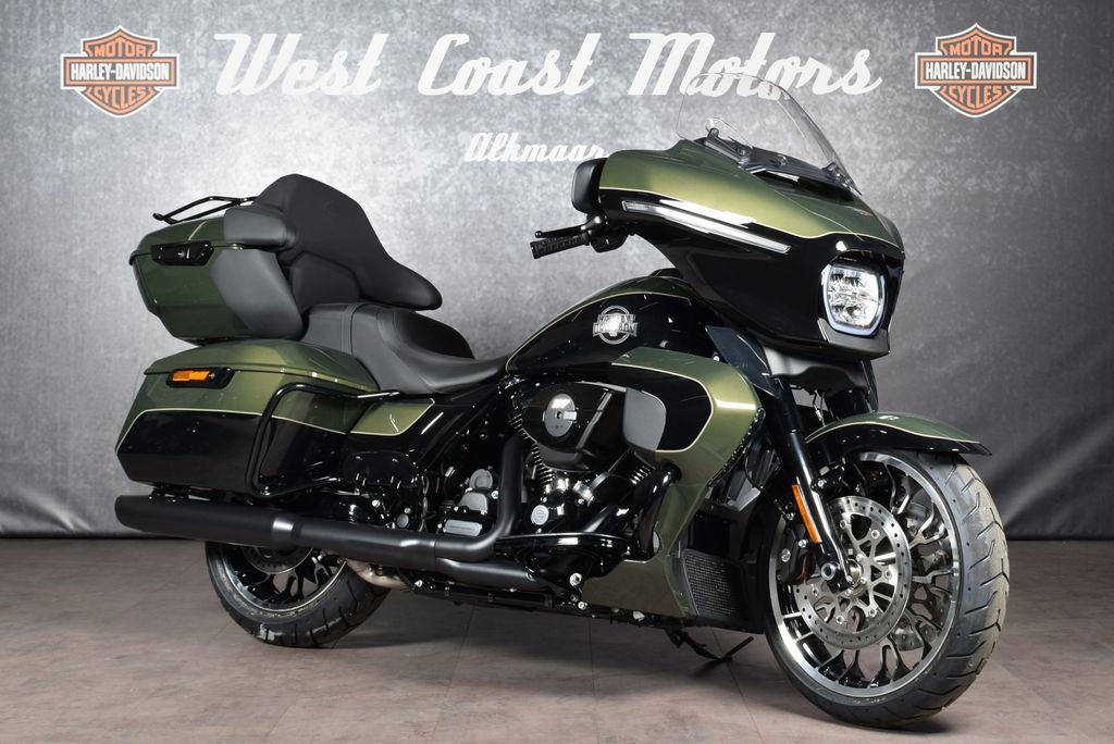  FLHXL Street Glide Limited 117