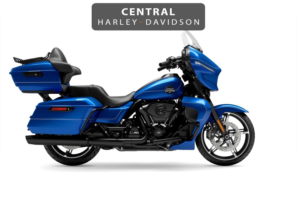  Street Glide  Ultra Blacked Out 117''