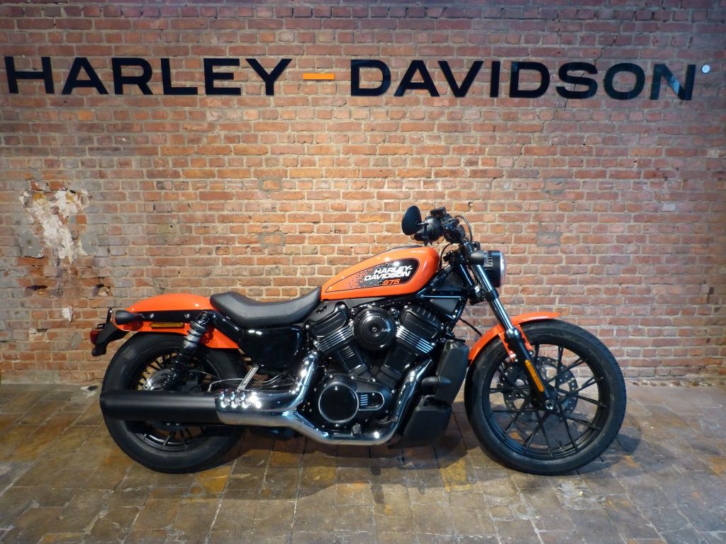  RH975 Nightster