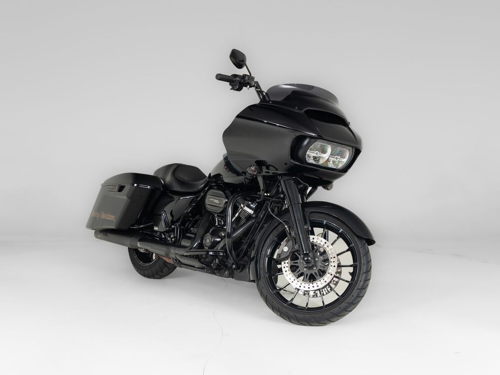  FLTRXS Road Glide Special