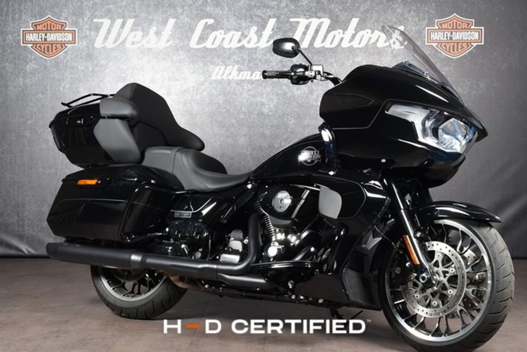  FLTRXL Road Glide Limited BTW Motor!