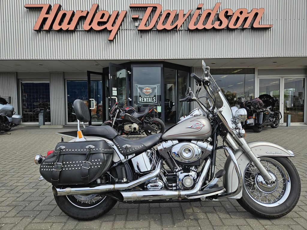  FLSTC HERITAGE SOFTAIL CLASSIC