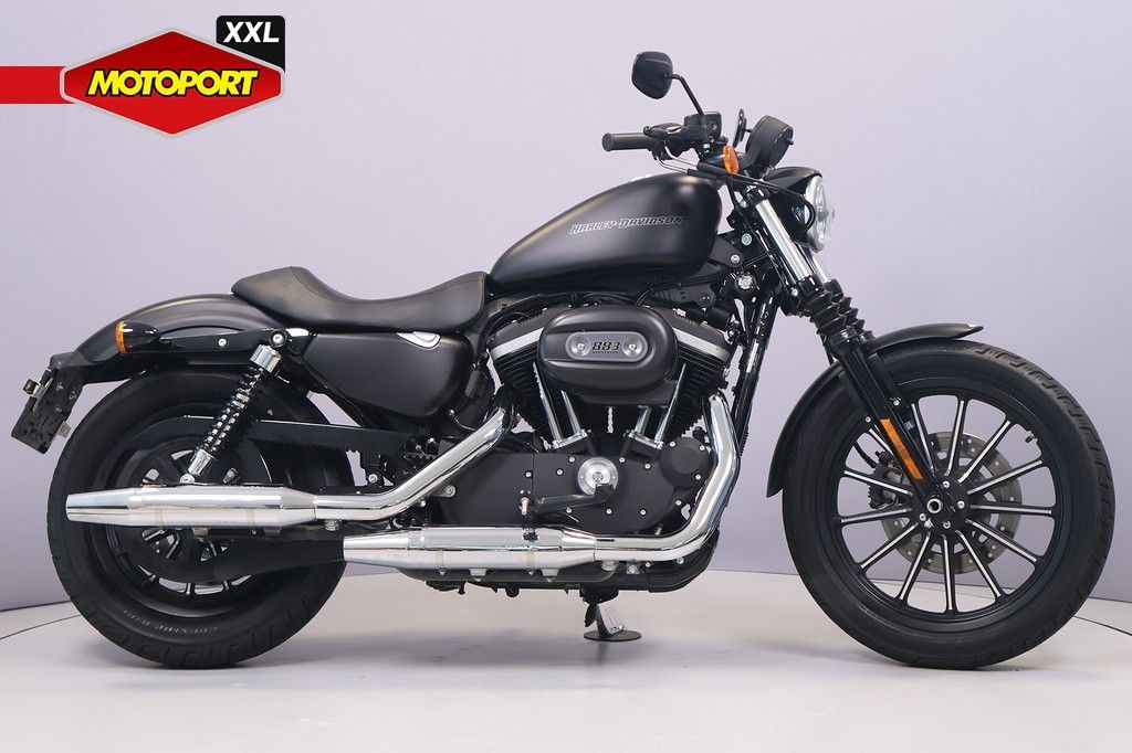  SPORTSTER 883 IRON