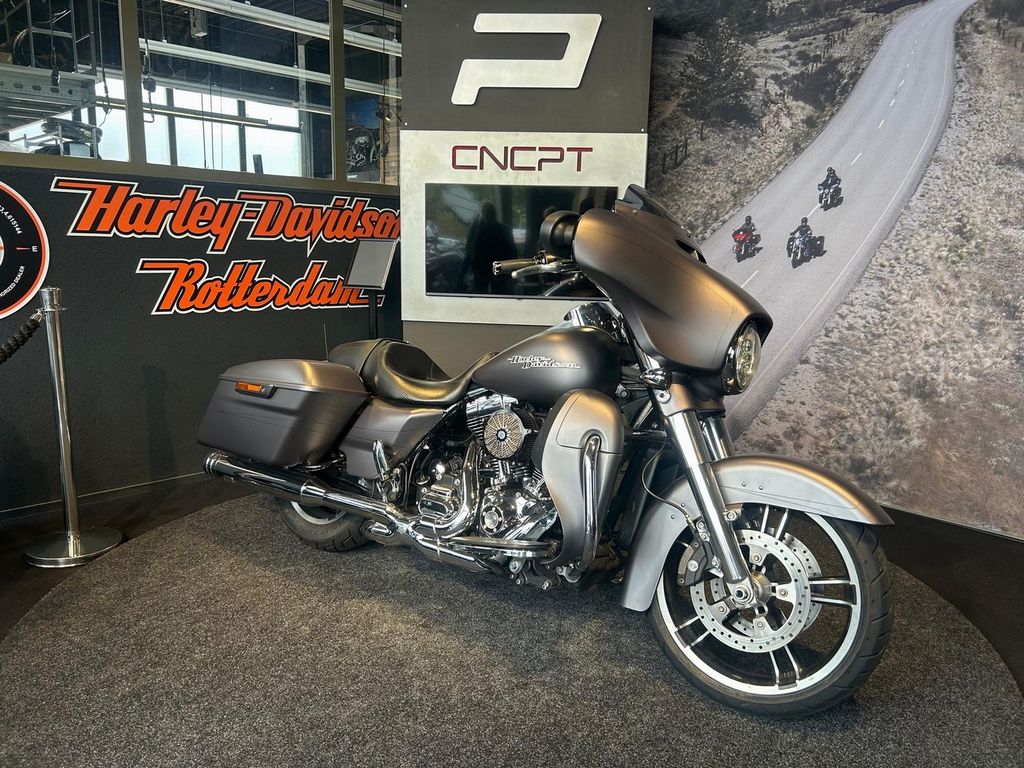  FLHXS STREET GLIDE SPECIAL