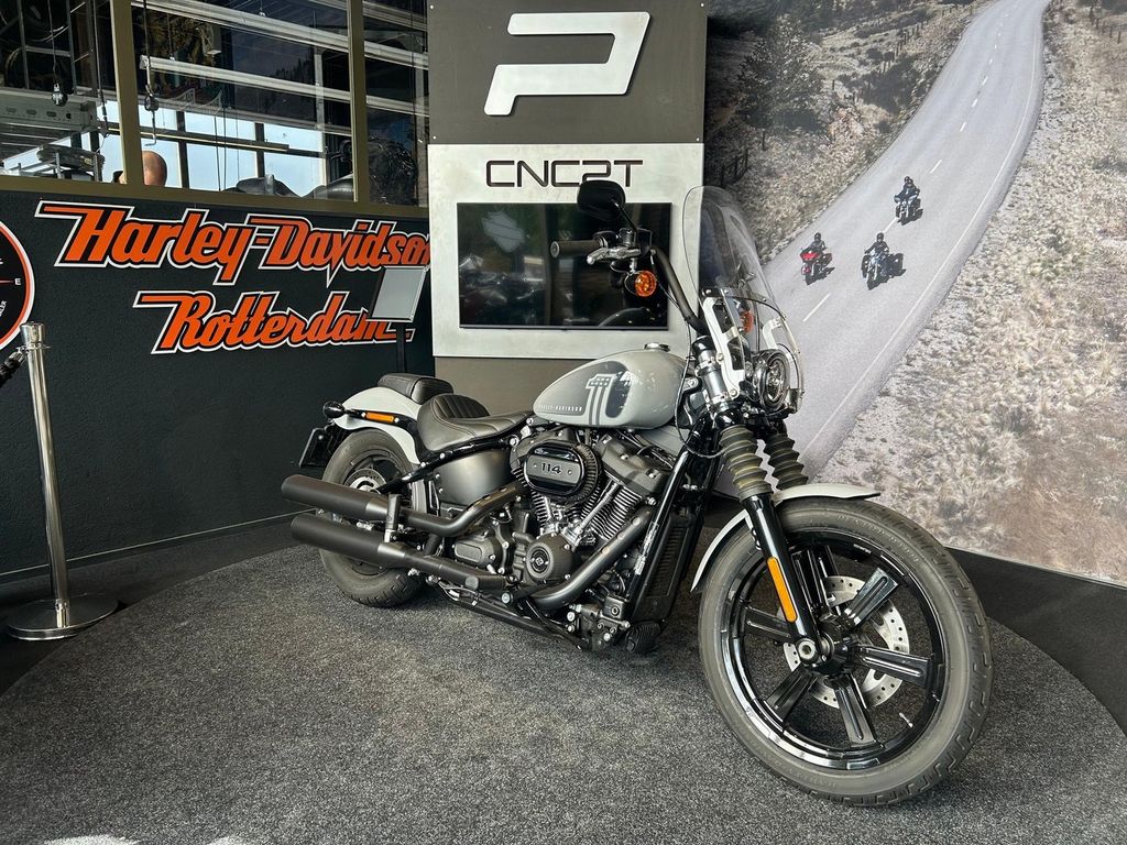 FXBBS STREET BOB 114