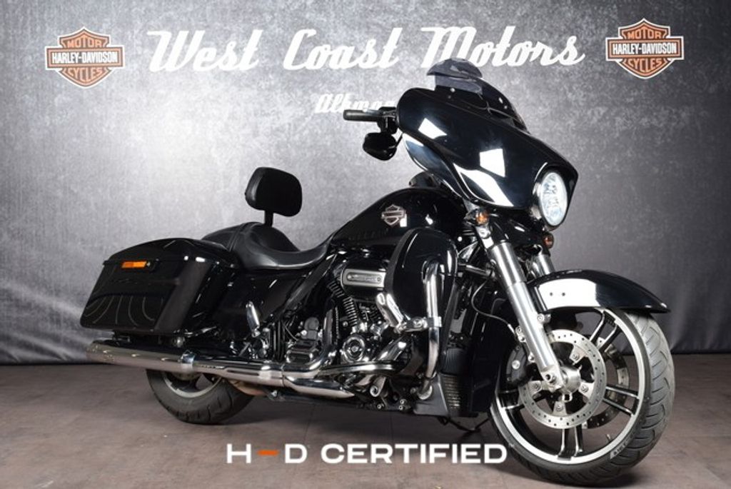  FLHXS Street Glide Special