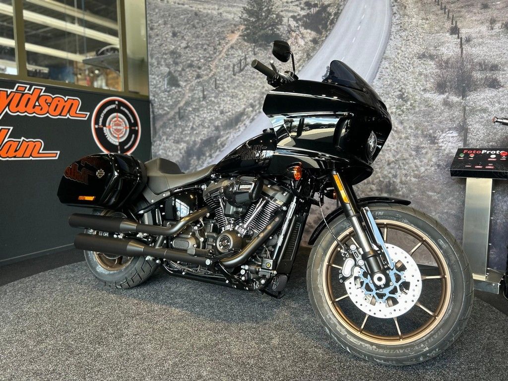  SOFTAIL FXLRST LOW RIDER ST