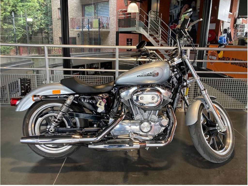  SPORTSTER 883 LOW