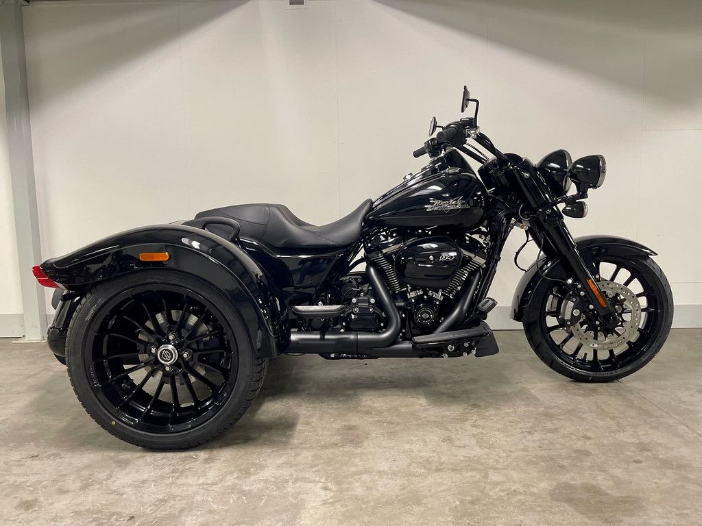  Trike FLRT FREEWHEELER