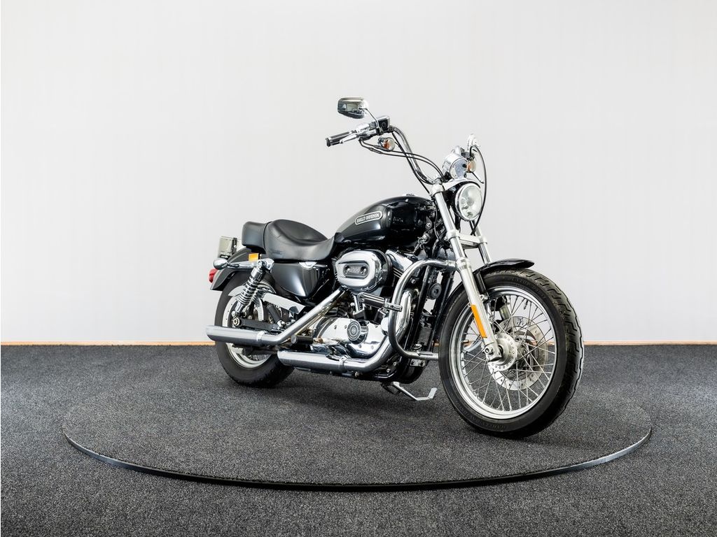  XL1200C