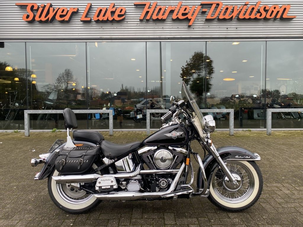  Softail Heritage Nostalgia