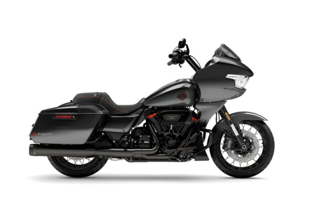  FLTRXSE Road Glide CVO Raven Fade
