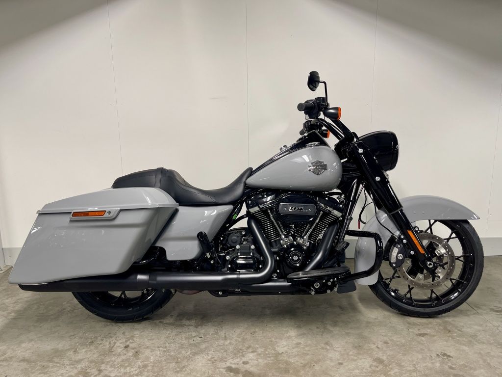  TOURING FLHRXS ROAD KING SPECIAL