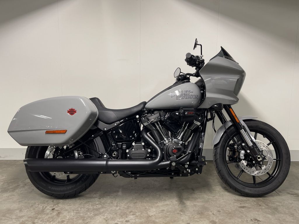  SOFTAIL FXLRST LOW RIDER ST