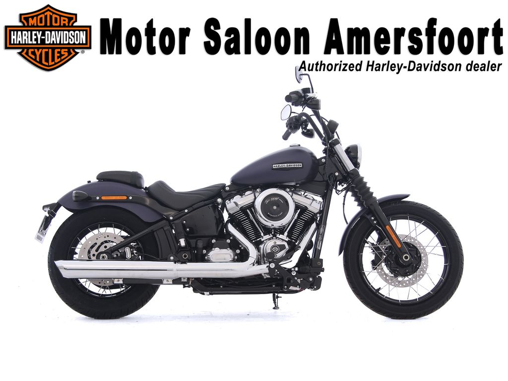  FXBBS SOFTAIL STREET BOB SPOKE WHEELS VAN 22.545 VOOR 19.795