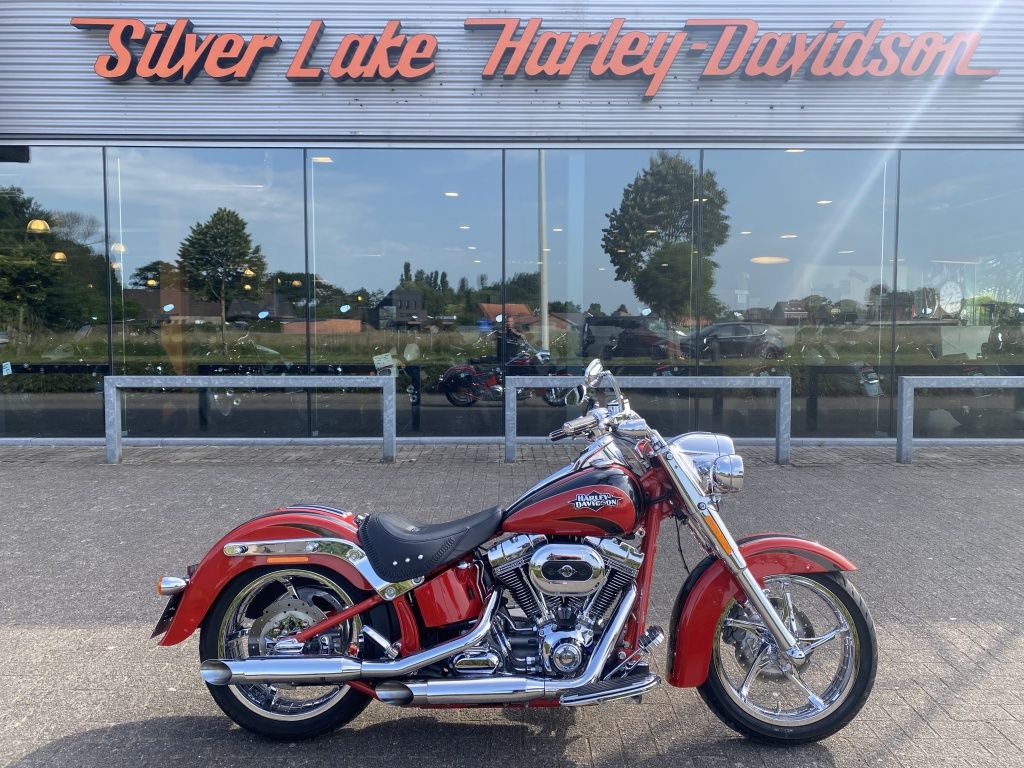  Cruiser Softail CVO Convertible met slechts 7.136km