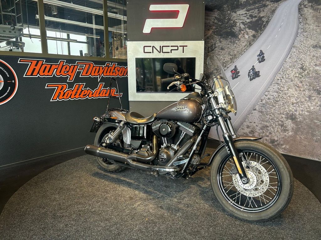  FXDB Street Bob 103