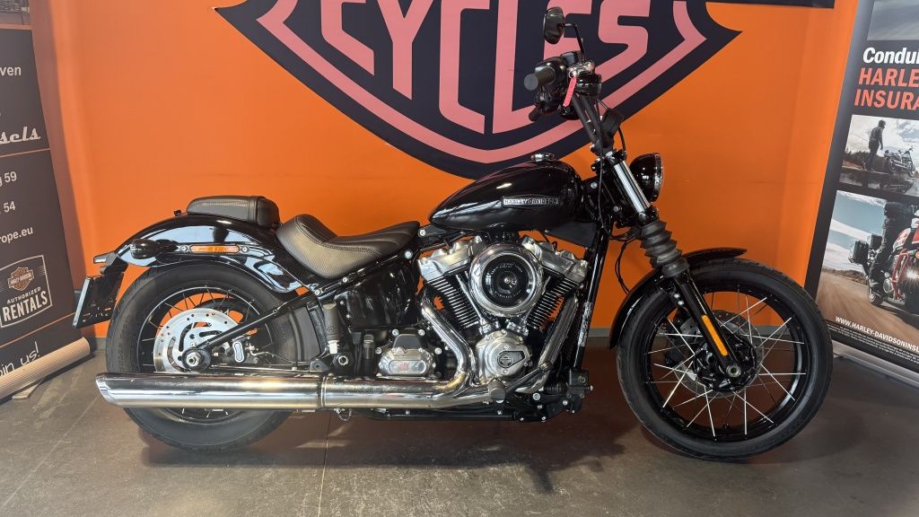  Chopper STREET BOB