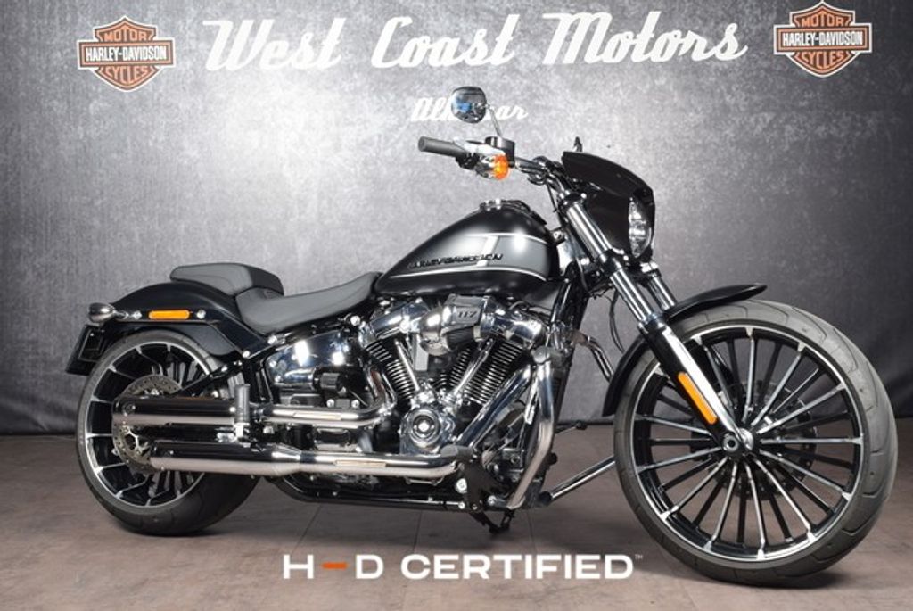 FXBRS Softail Breakout 117