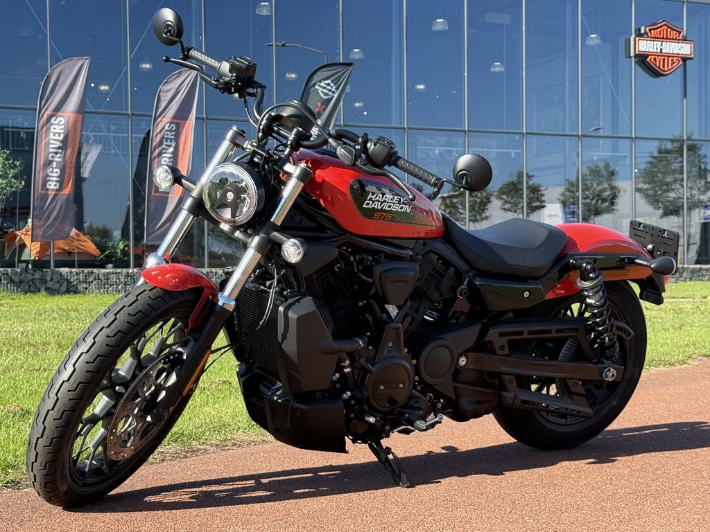  RH975 Nightster Custom color